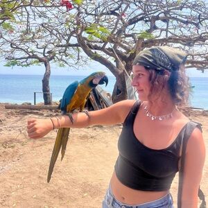 Meet your Posher, Lily